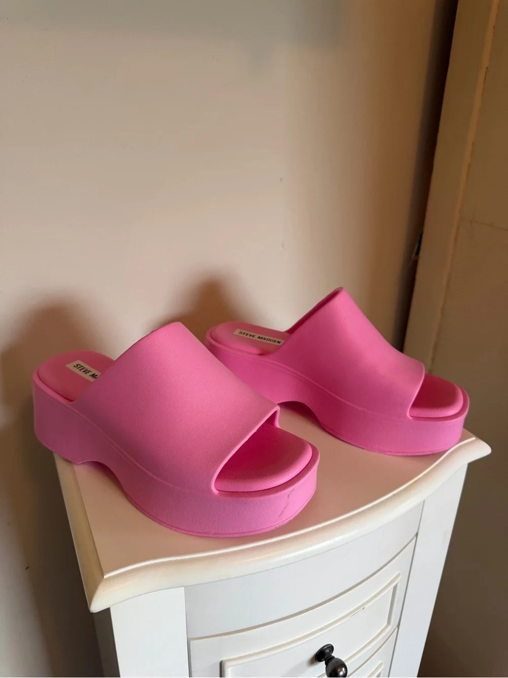 Steve Madden Hot Pink Platform Slide Sandals